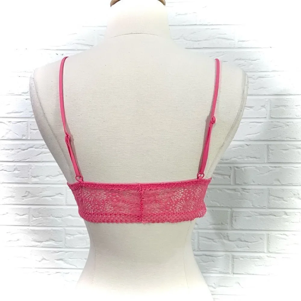 🚨4/$25 Victoria’s Secret Pink Lace Bralette Size Medium
